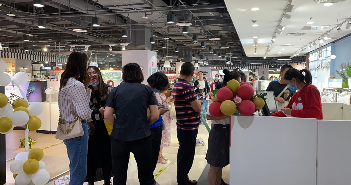 昆明维多利亚老品牌vic百货