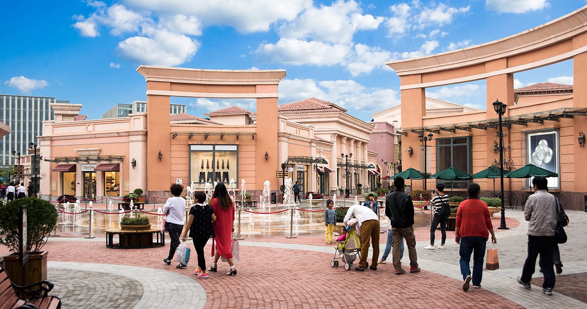 维多利亚老品牌vic奥莱·新燕莎小镇