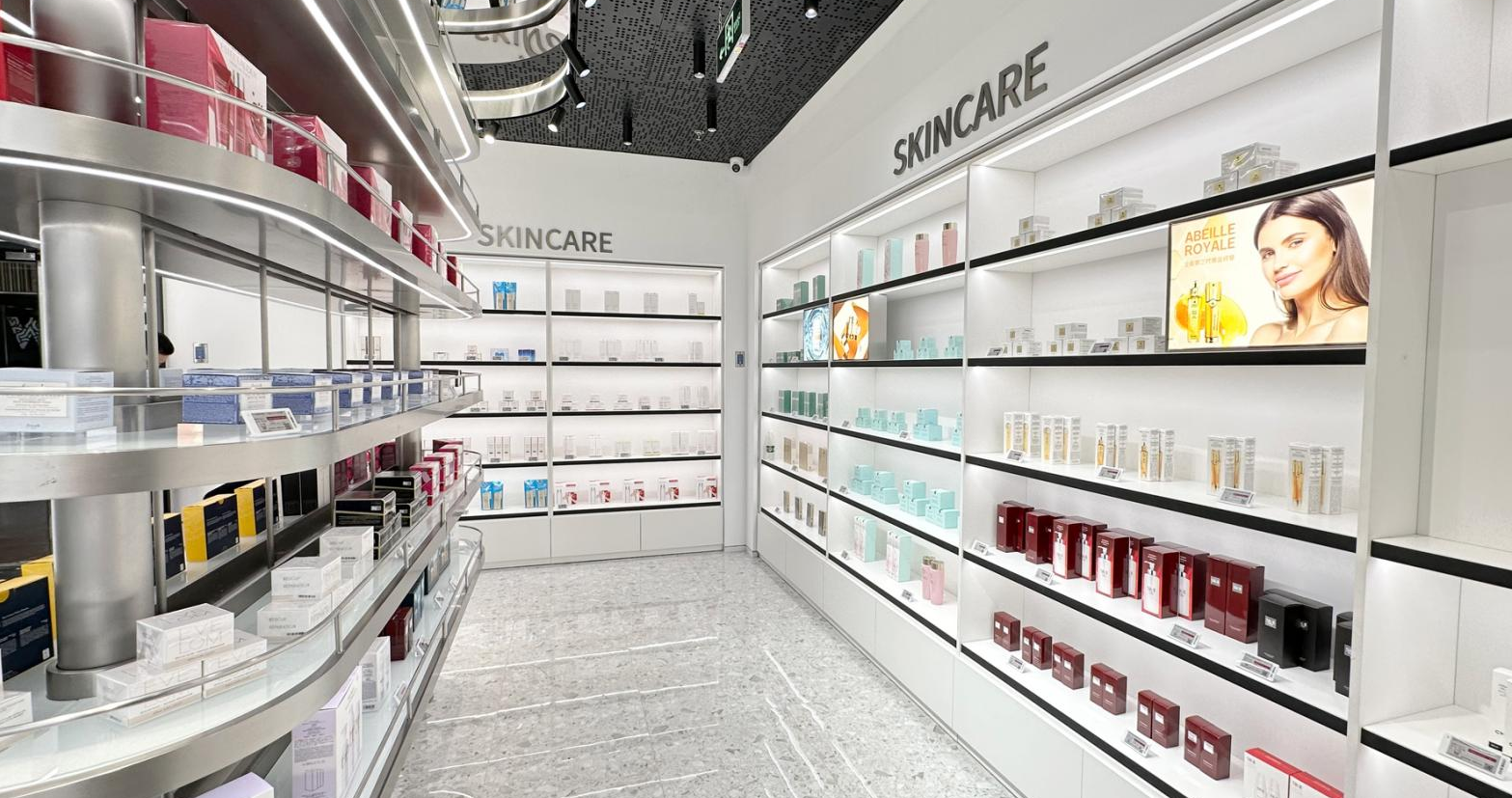 维多利亚老品牌vic全球购跨境体验店北京燕莎奥莱店