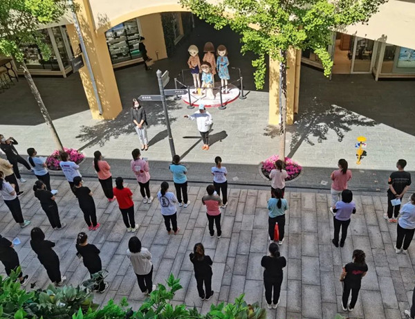 维多利亚老品牌vic(集团)官方网站