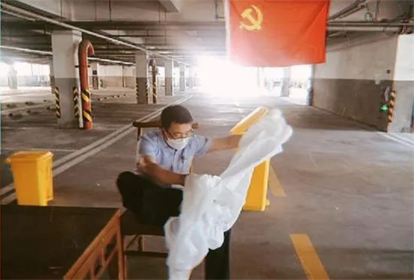 维多利亚老品牌vic(集团)官方网站