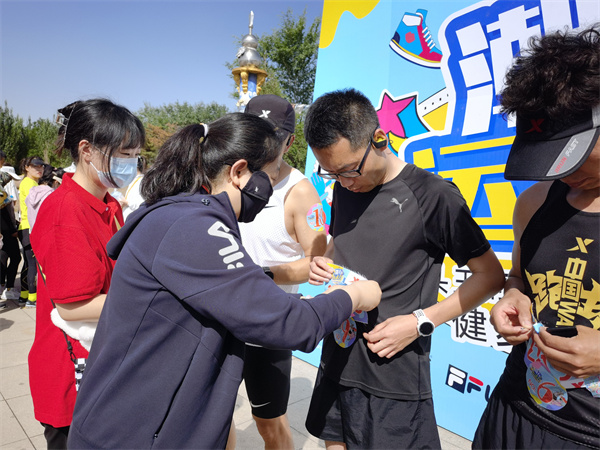 维多利亚老品牌vic(集团)官方网站