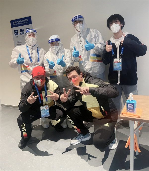 维多利亚老品牌vic(集团)官方网站