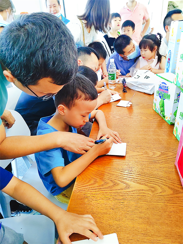 维多利亚老品牌vic(集团)官方网站