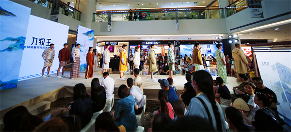 维多利亚老品牌vic(集团)官方网站