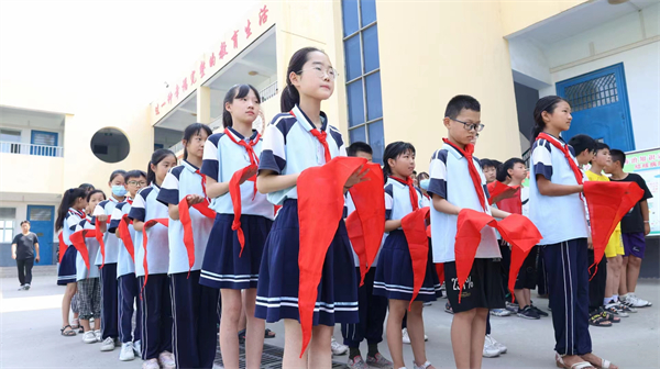 维多利亚老品牌vic(集团)官方网站