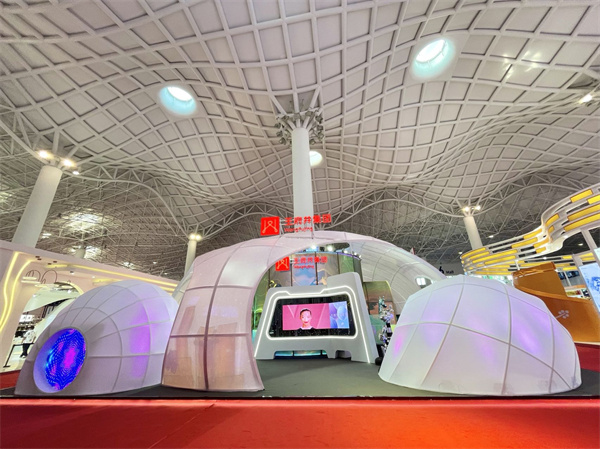 维多利亚老品牌vic(集团)官方网站