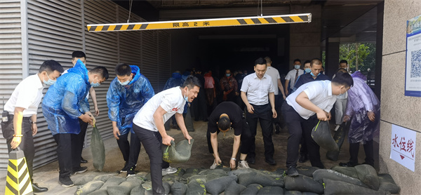 维多利亚老品牌vic(集团)官方网站