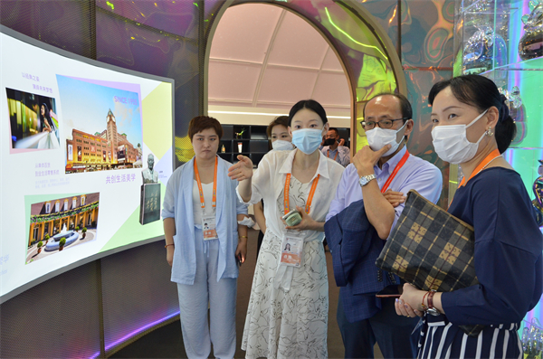 维多利亚老品牌vic(集团)官方网站