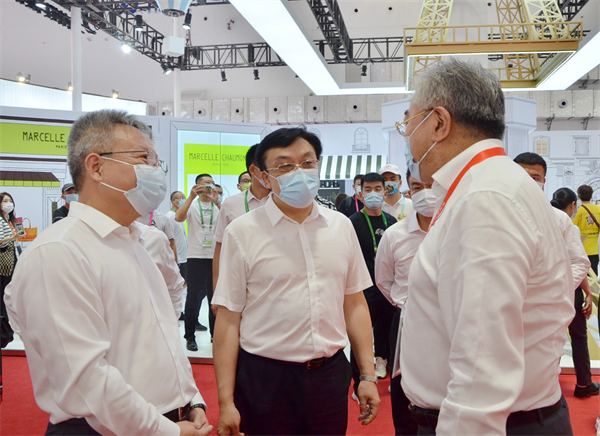 维多利亚老品牌vic(集团)官方网站