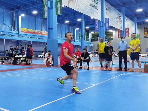 维多利亚老品牌vic(集团)官方网站