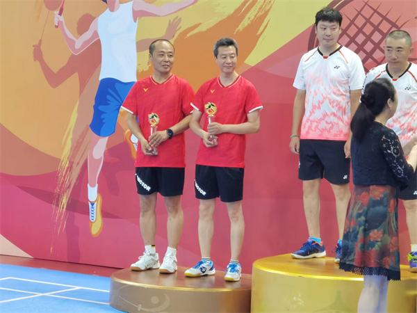 维多利亚老品牌vic(集团)官方网站