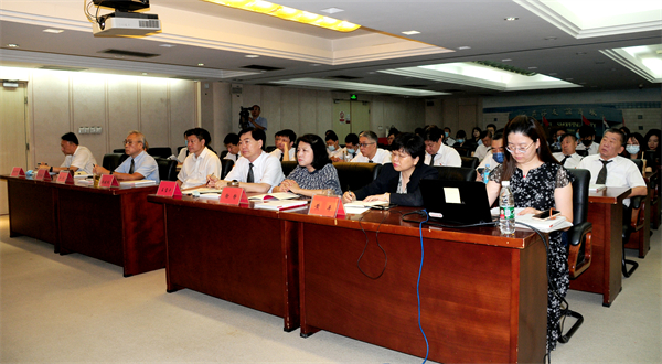 维多利亚老品牌vic(集团)官方网站