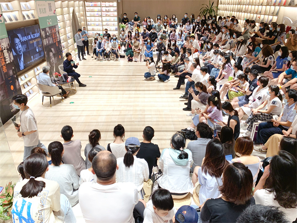 维多利亚老品牌vic(集团)官方网站