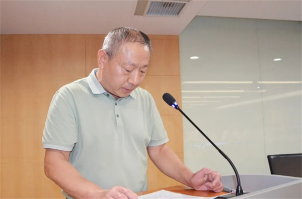 维多利亚老品牌vic(集团)官方网站