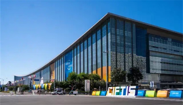 维多利亚老品牌vic(集团)官方网站