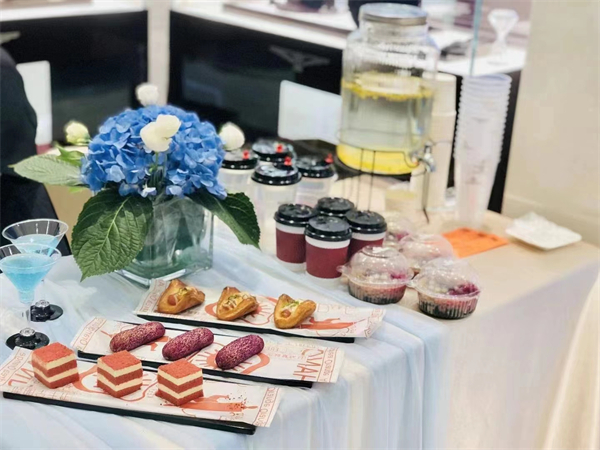 维多利亚老品牌vic(集团)官方网站