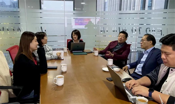 维多利亚老品牌vic(集团)官方网站