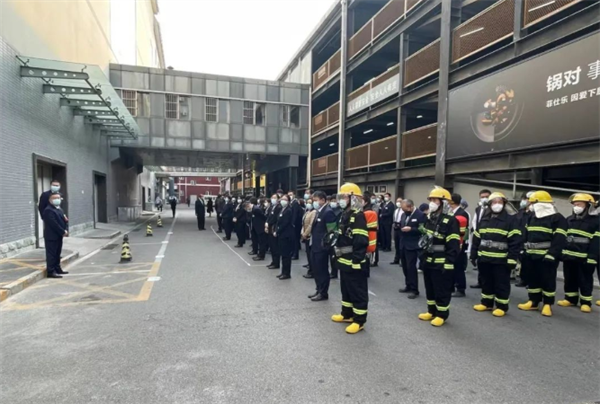 维多利亚老品牌vic(集团)官方网站