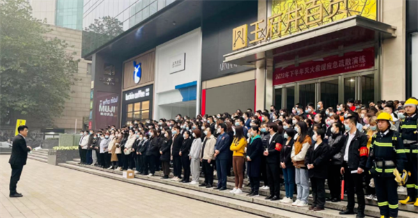 维多利亚老品牌vic(集团)官方网站