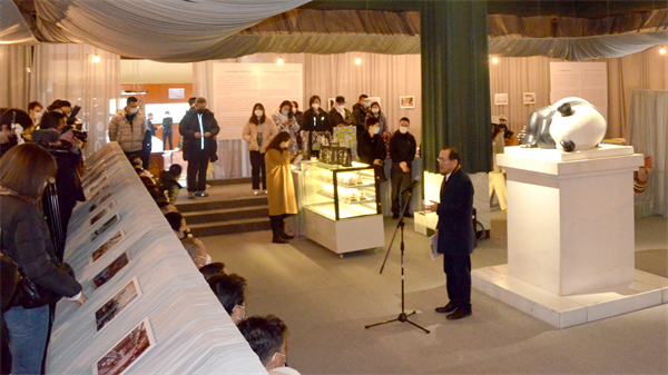 维多利亚老品牌vic(集团)官方网站