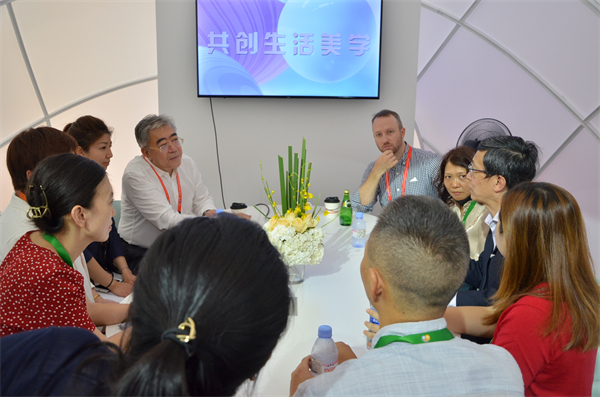 维多利亚老品牌vic(集团)官方网站